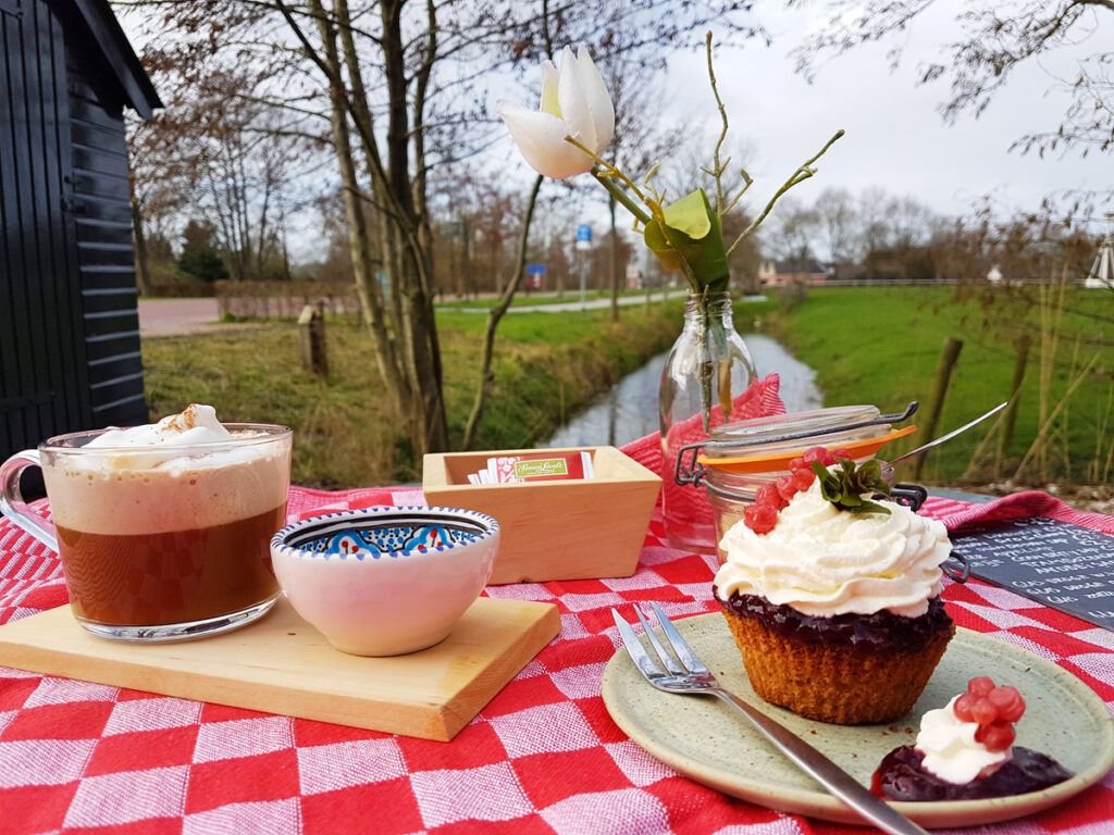 Terras Op 'e Stâl Buitenpost